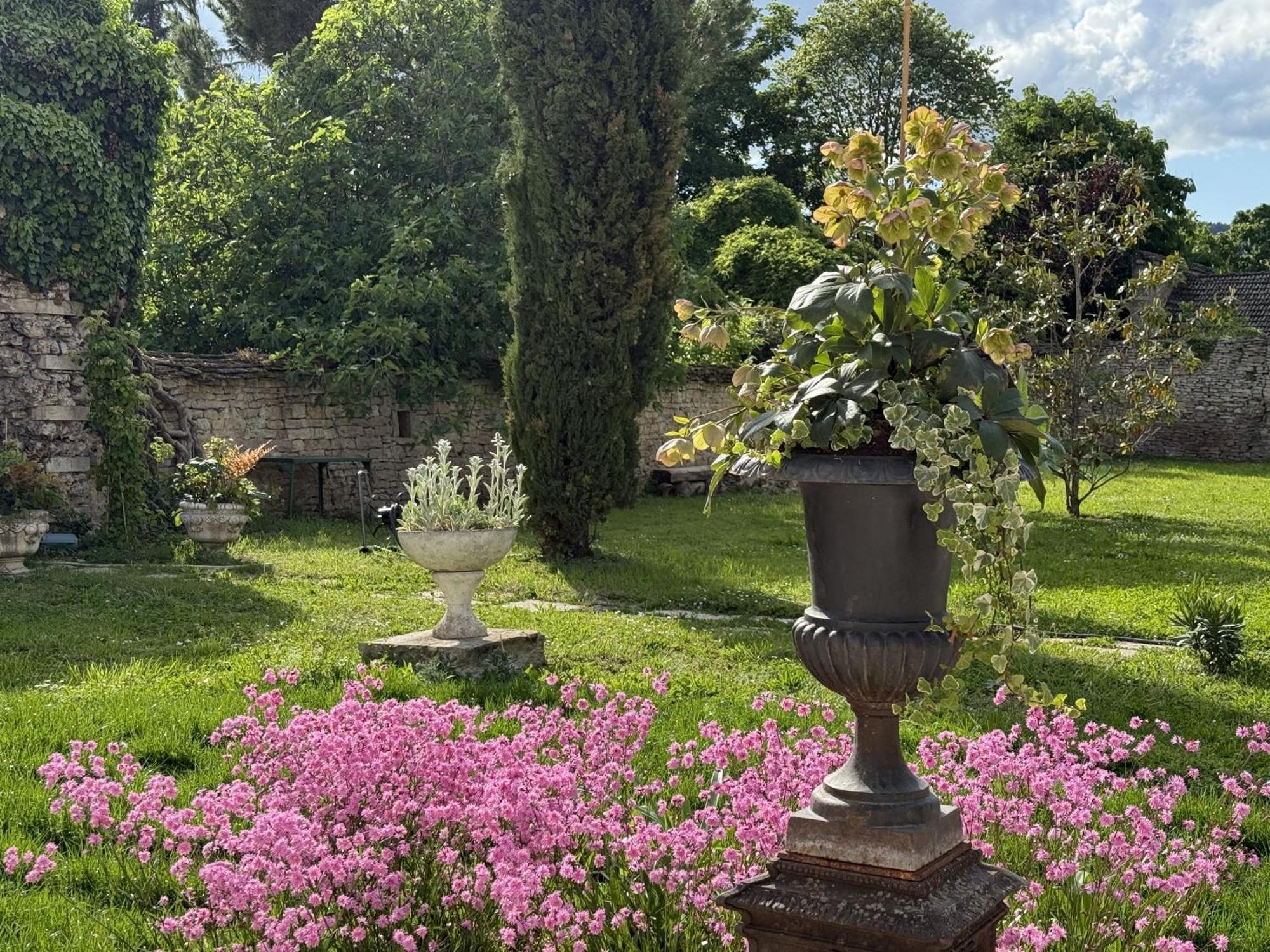La Cour De